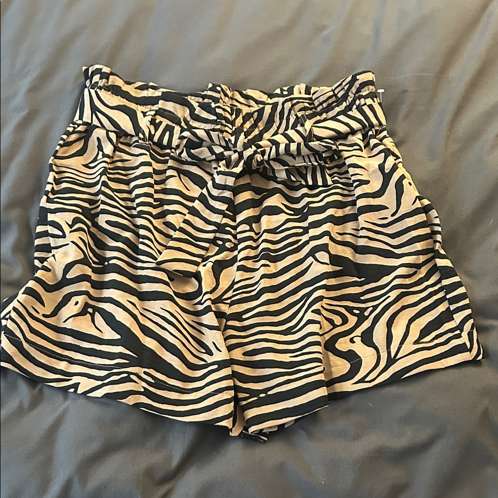 High Waist Zebra Patterned Women's Shorts